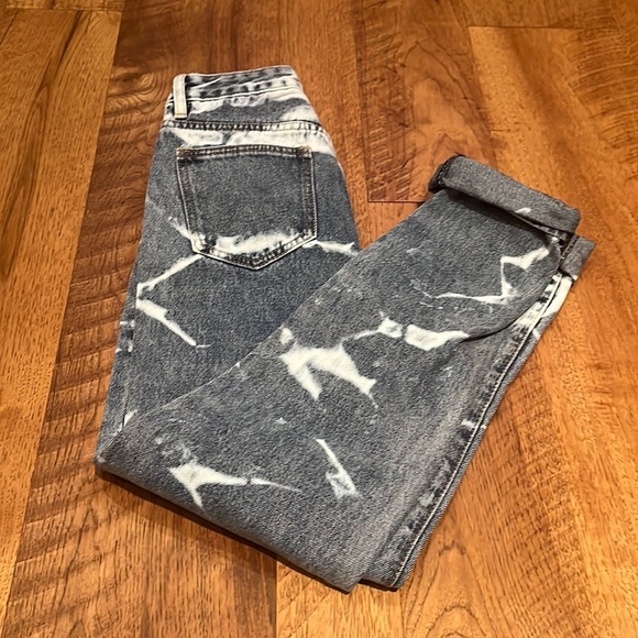 Adika Woman’s Acid Wash Jeans Size XS - Picture 1 of 7